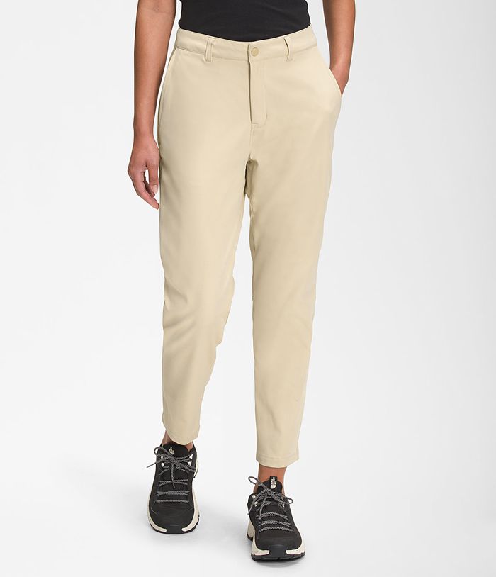 The North Face Broek Dames Standard Tapered WNAY72156 - Beige